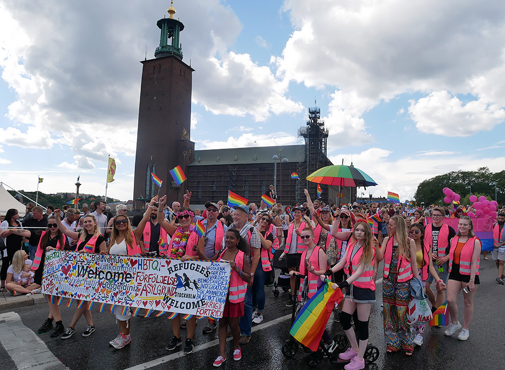 Pride-stadshuset-1000